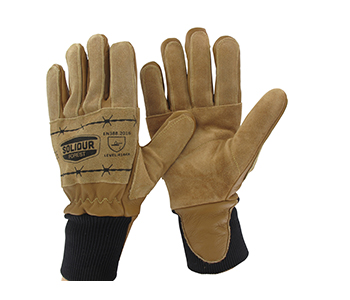 Habillage, vêtements et bottes 9808213